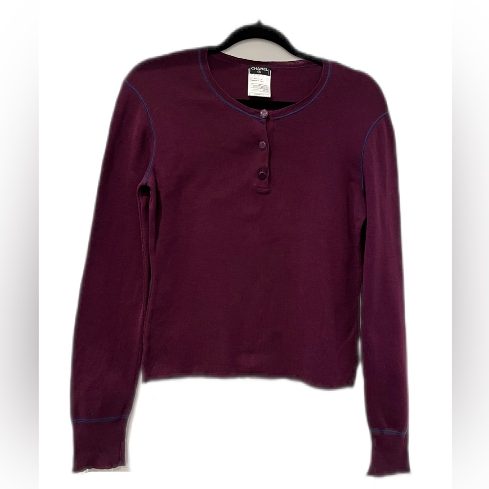 CHANEL size 42 purple cotton long sleeve henley